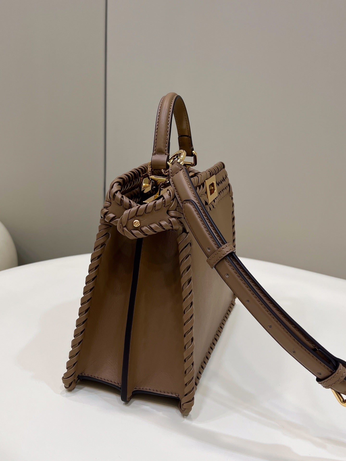 PEEKABOO ISEEU 27 IN BROWN SMOOTH CALFSKIN WITH WOVEN TRIM GOLD HARDWARE mysite