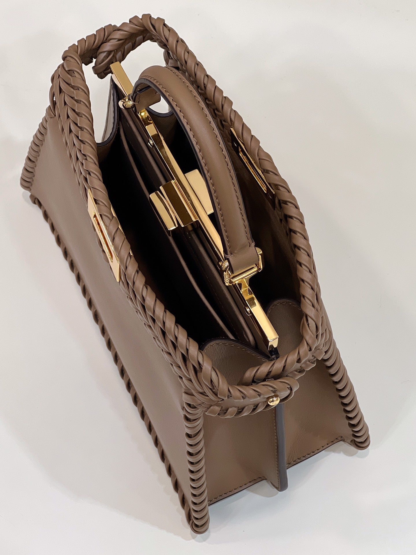 PEEKABOO ISEEU 27 IN BROWN SMOOTH CALFSKIN WITH WOVEN TRIM GOLD HARDWARE mysite