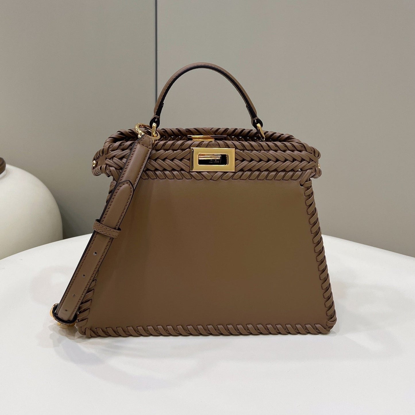 PEEKABOO ISEEU 27 IN BROWN SMOOTH CALFSKIN WITH WOVEN TRIM GOLD HARDWARE mysite