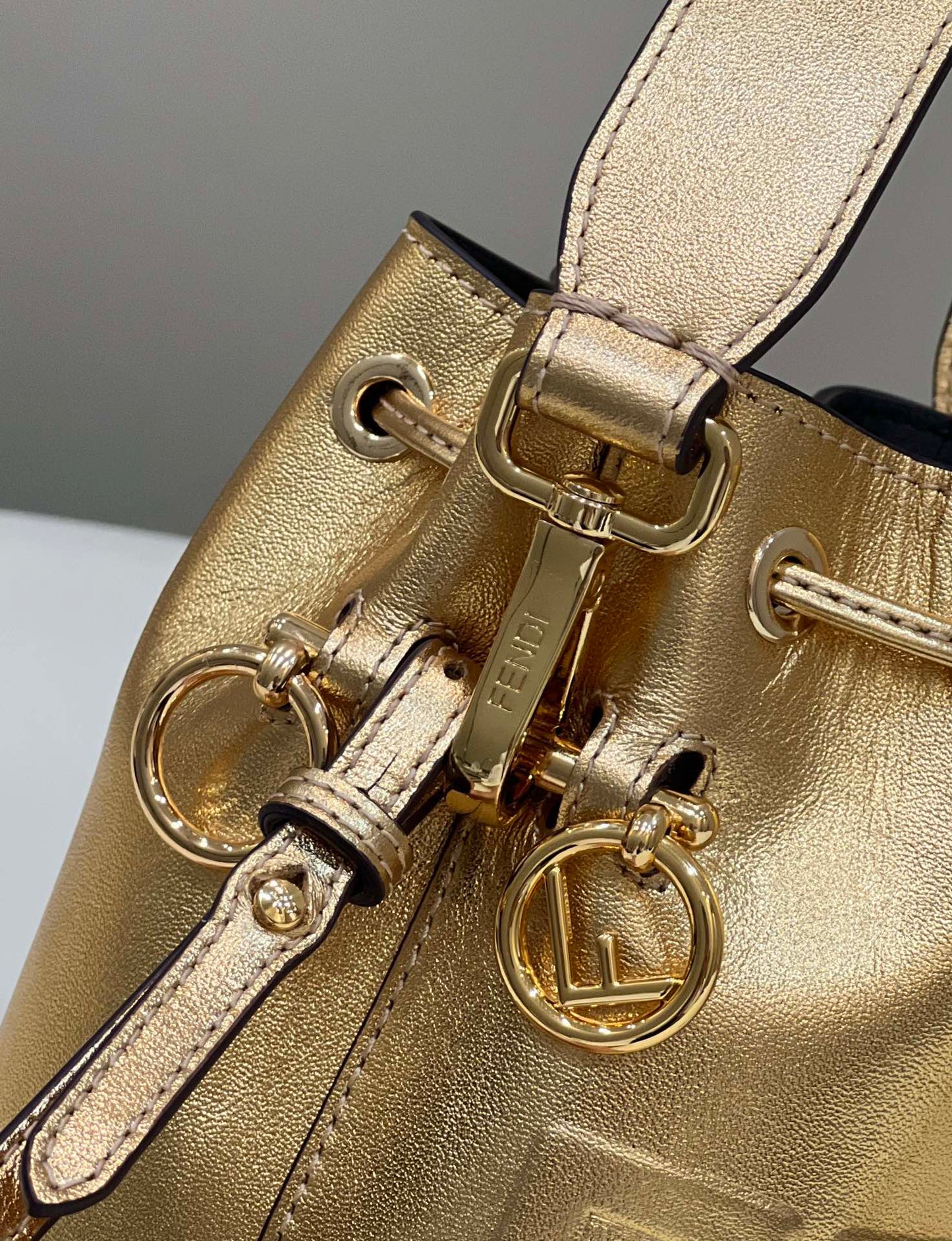 MON TRESOR 18 IN GOLD METALLIC CALFSKIN mysite