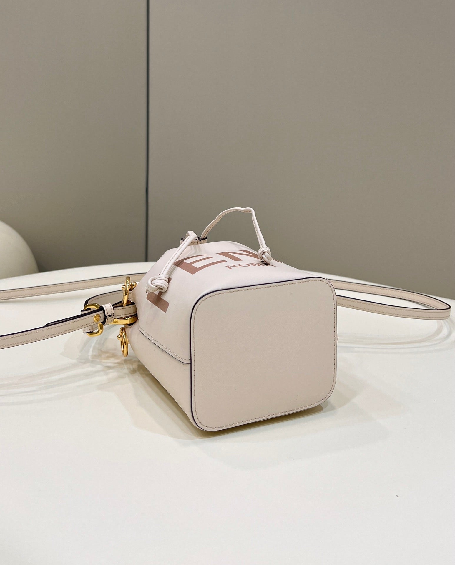 MON TRESOR MINI 18 BAG IN WHITE CALFSKIN FF WITH GOLD HARDWARE mysite