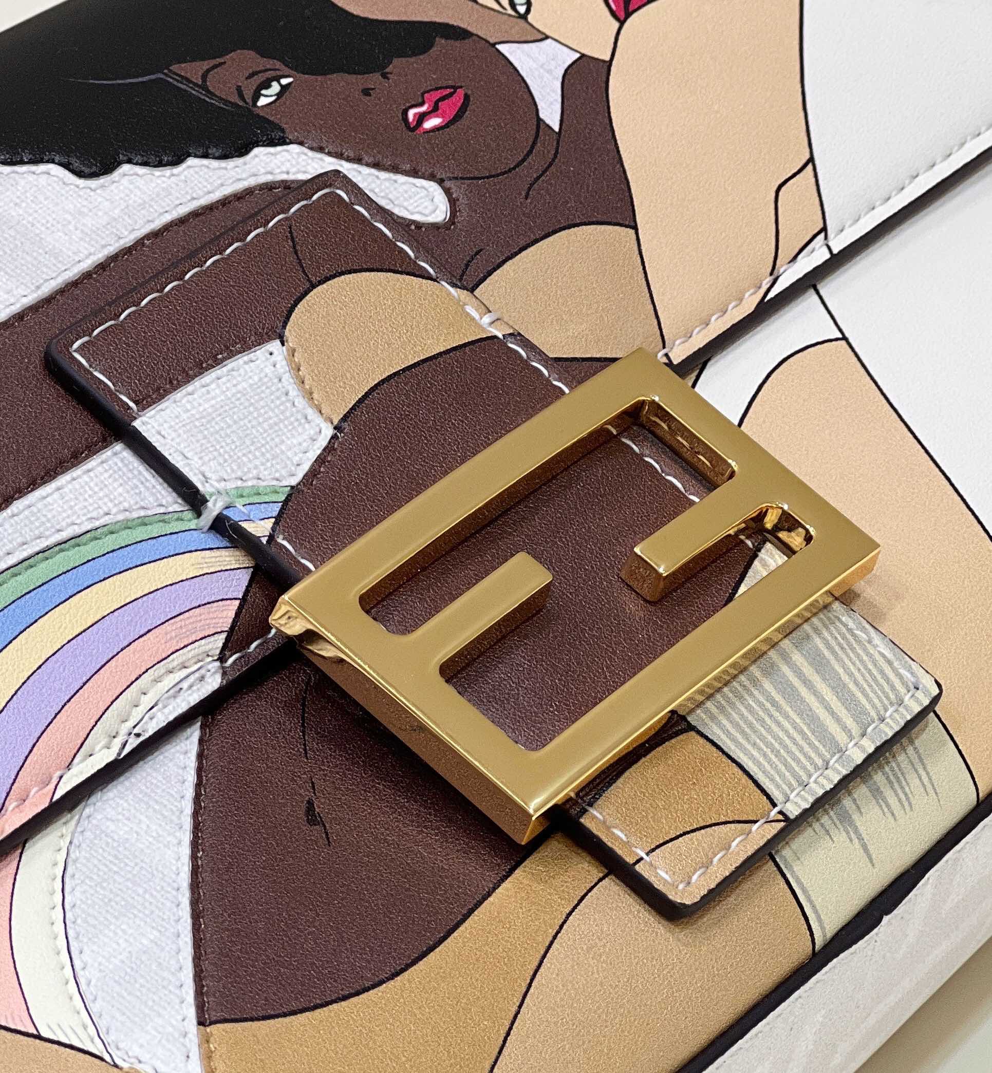 FENDI 27 BAGUETTE BAG IN WHITE CALFSKIN ATTACH STICKER GOLD HARDWARE mysite