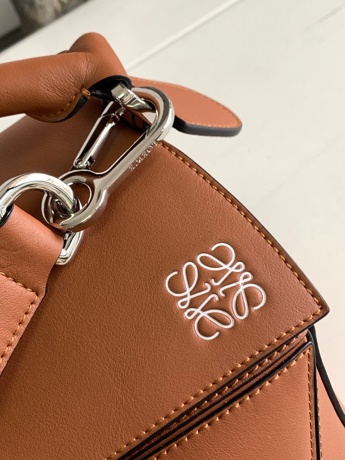 LOE PUZZLE LARGE 35 BAG IN BRONZE BROWN CALFSKIN mysite