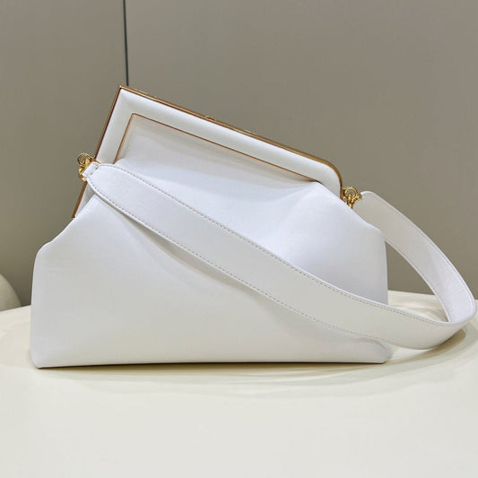 FENDI FIRST SMALL 32 IN WHITE NAPPA LEATHER BAG GOLD HARDWARE mysite