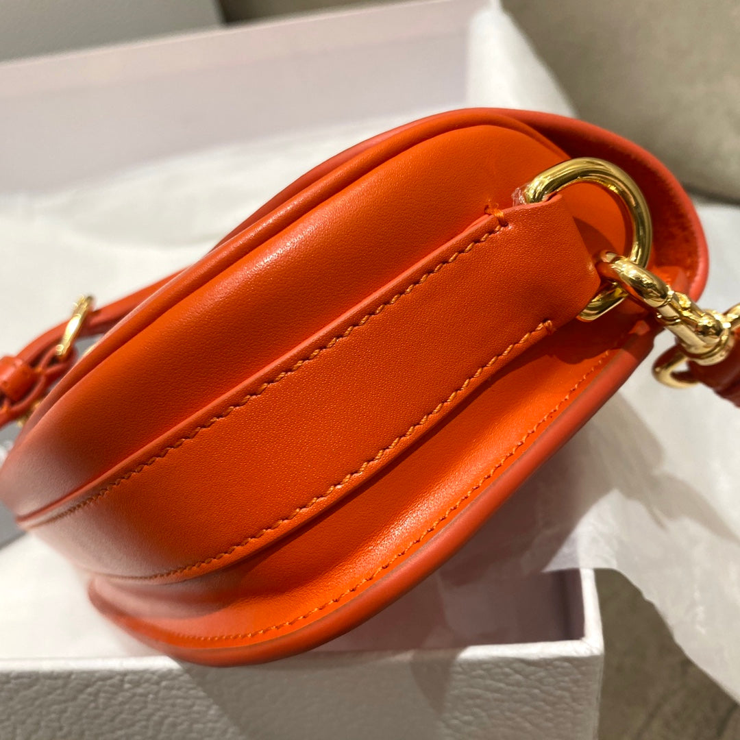 medium cd east west bobby 22cm dark tan calfskin ghw mysite