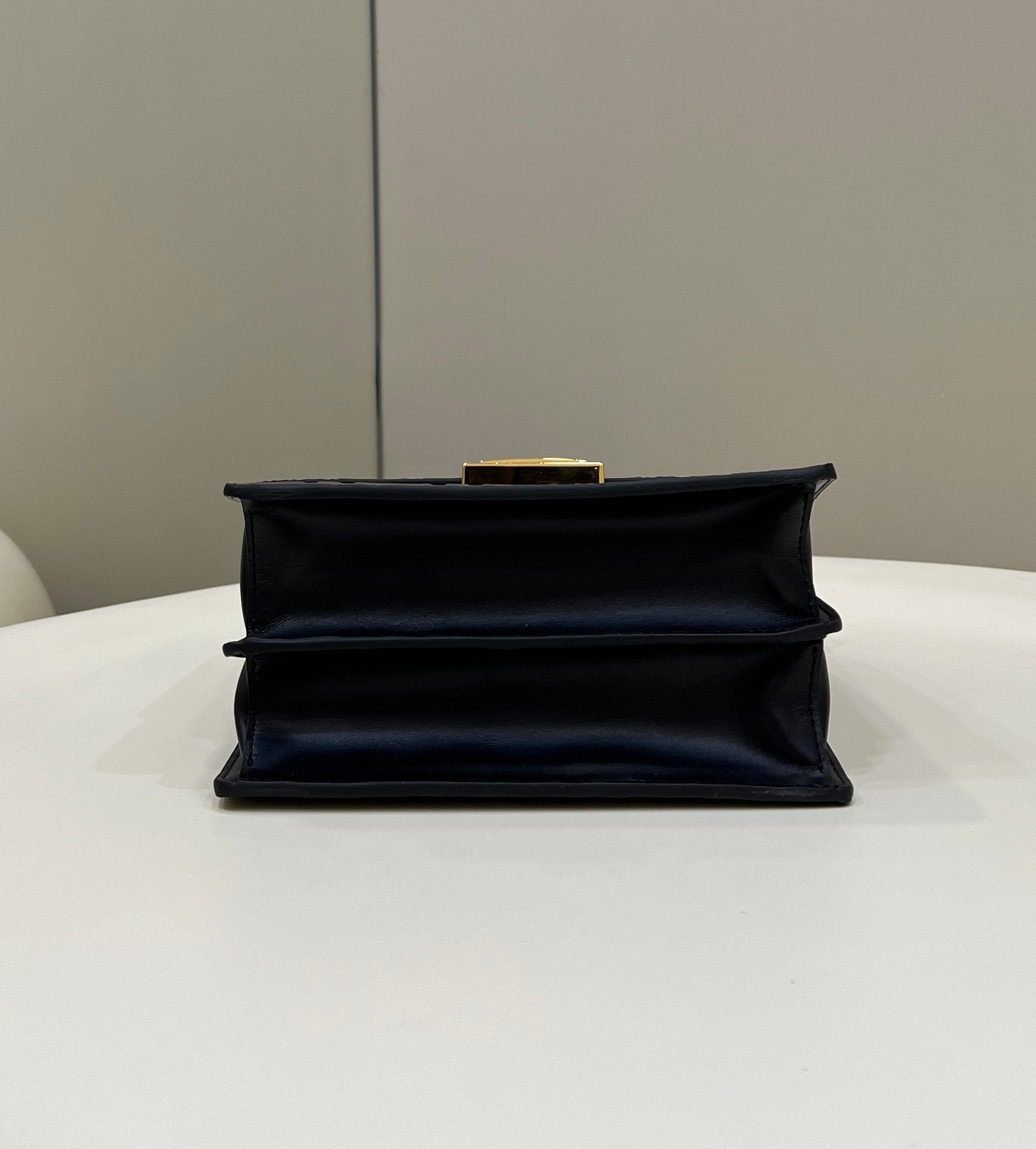 FENDI KANI 19 BAG IN BLACK MIX CHOCOLATE BROWN CALFSKIN WITH GOLD HARDWARE mysite