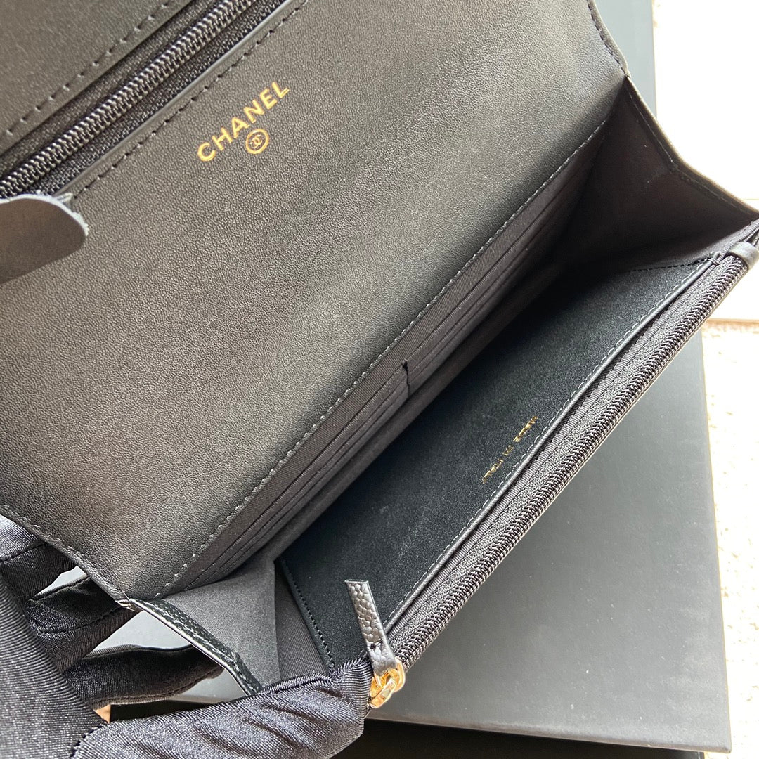 CC Woc 20cm Top Handle Black Grained Calfskin Gold Hardware mysite