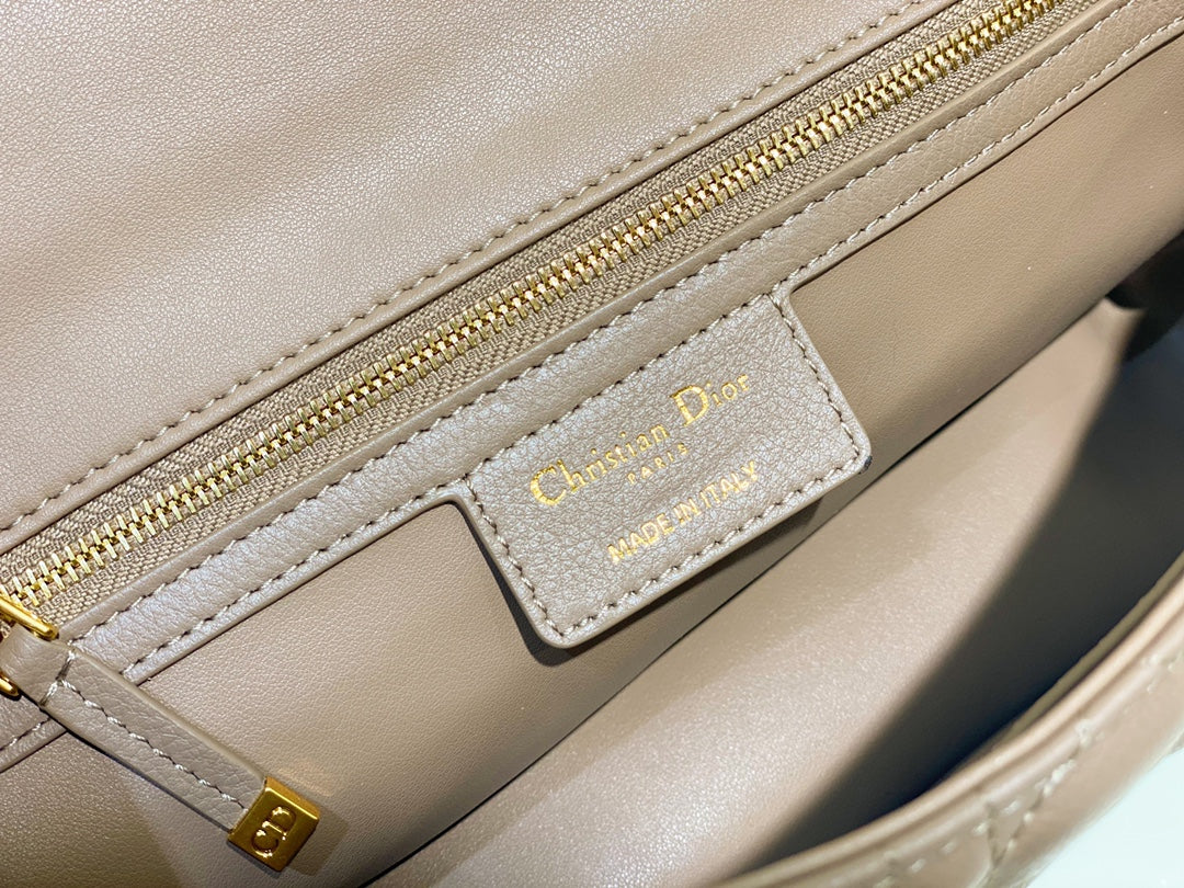 medium caro 25.5 warm taupe calfskin mysite