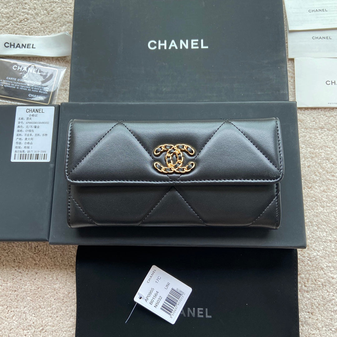 CC 19 Long Wallet 19cm Black Calfskin mysite