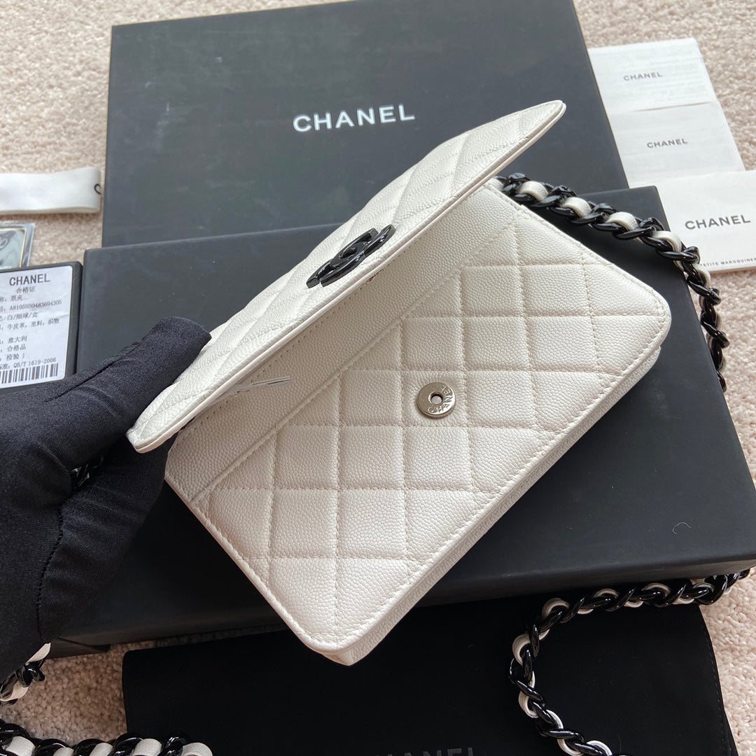 CC Classic Woc 20cm White Grained Calfskin Black Hardware mysite