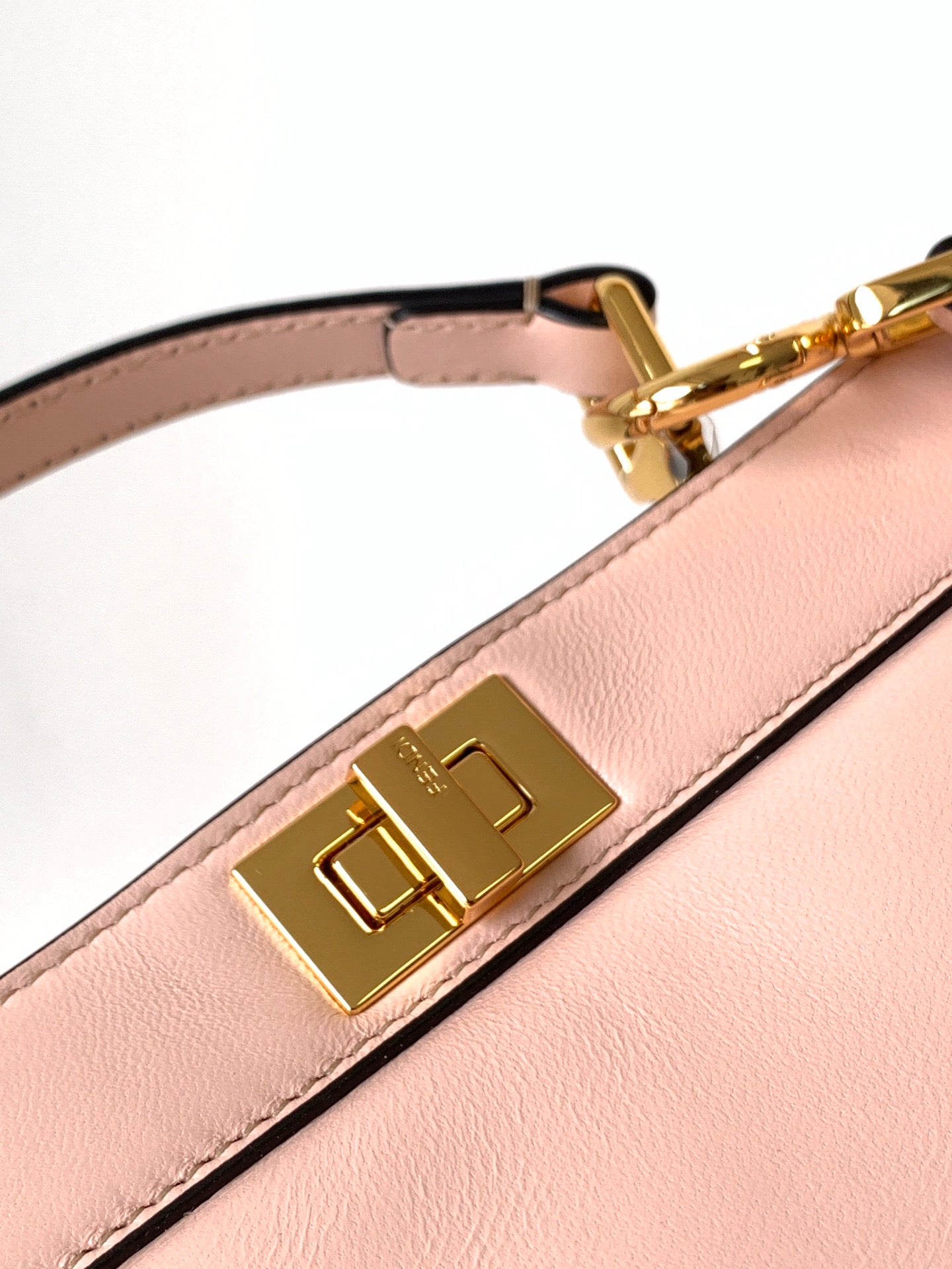 Peekaboo ISeeU Petite 20 Bag Pink Lambskin Ghw mysite