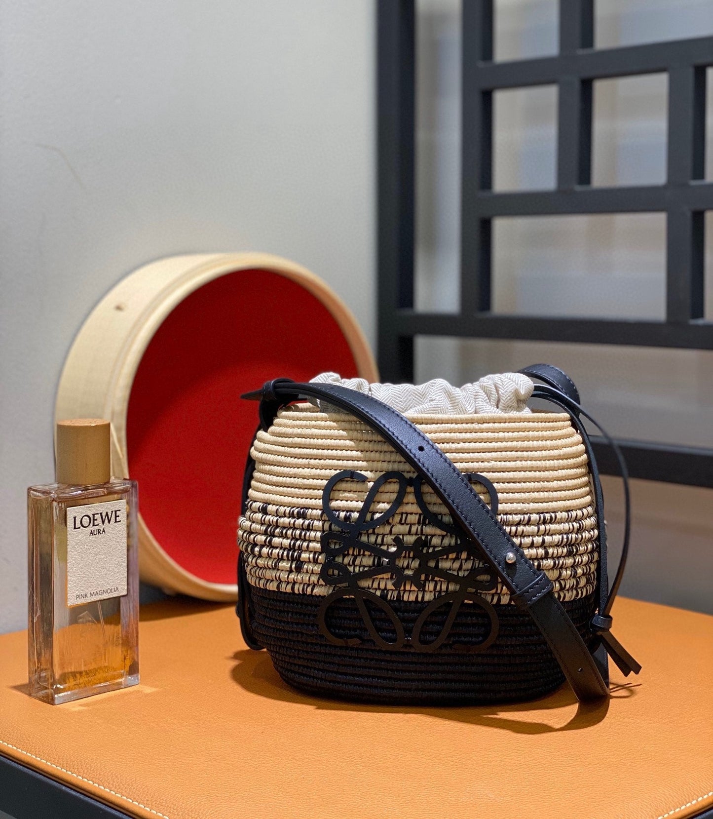 LOE 18 ANAGRAM BASKET BAG IN BLACK AND NATURAL RAFFIA mysite
