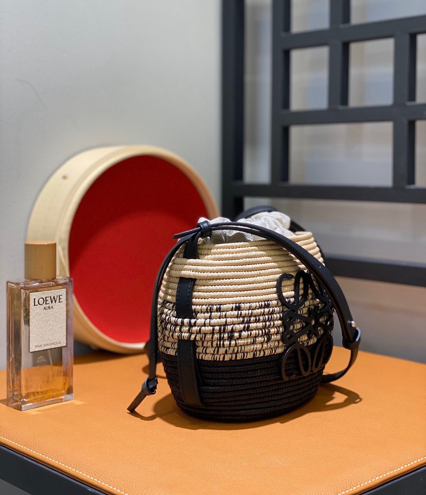 LOE 18 ANAGRAM BASKET BAG IN BLACK AND NATURAL RAFFIA mysite