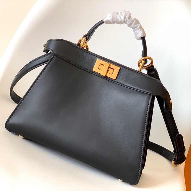 Peekaboo ISeeU Small 27cm Bag black lambskin gold hardware mysite