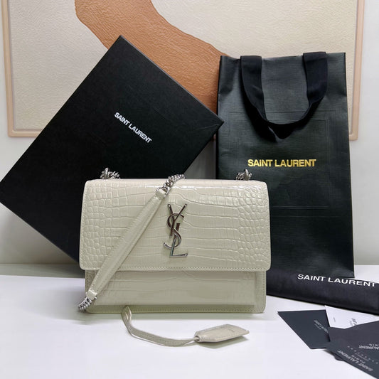SUNSET MEDIUM 22 IN WHITE CROCODILE PATTERN CALFSKIN SILVER HARDWARE mysite