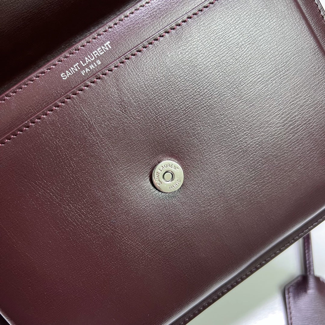 SUNSET MEDIUM 22 IN MAROON CALFSKIN SILVER HARDWARE mysite