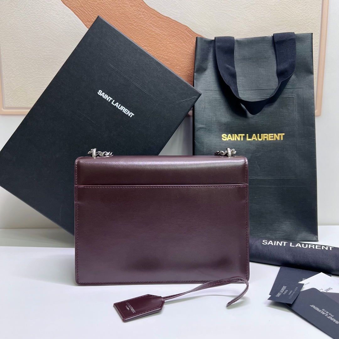 SUNSET MEDIUM 22 IN MAROON CALFSKIN SILVER HARDWARE mysite