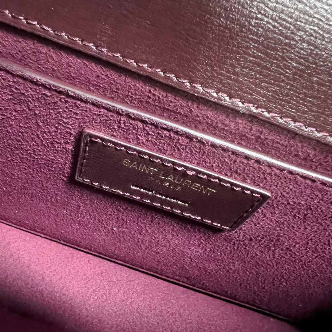 SUNSET MEDIUM 22 IN MAROON CALFSKIN GOLD HARDWARE mysite