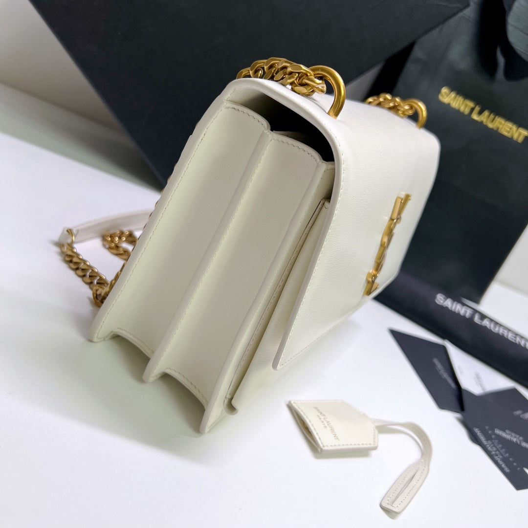 SUNSET MEDIUM 22 IN WHITE CALFSKIN GOLD HARDWARE mysite