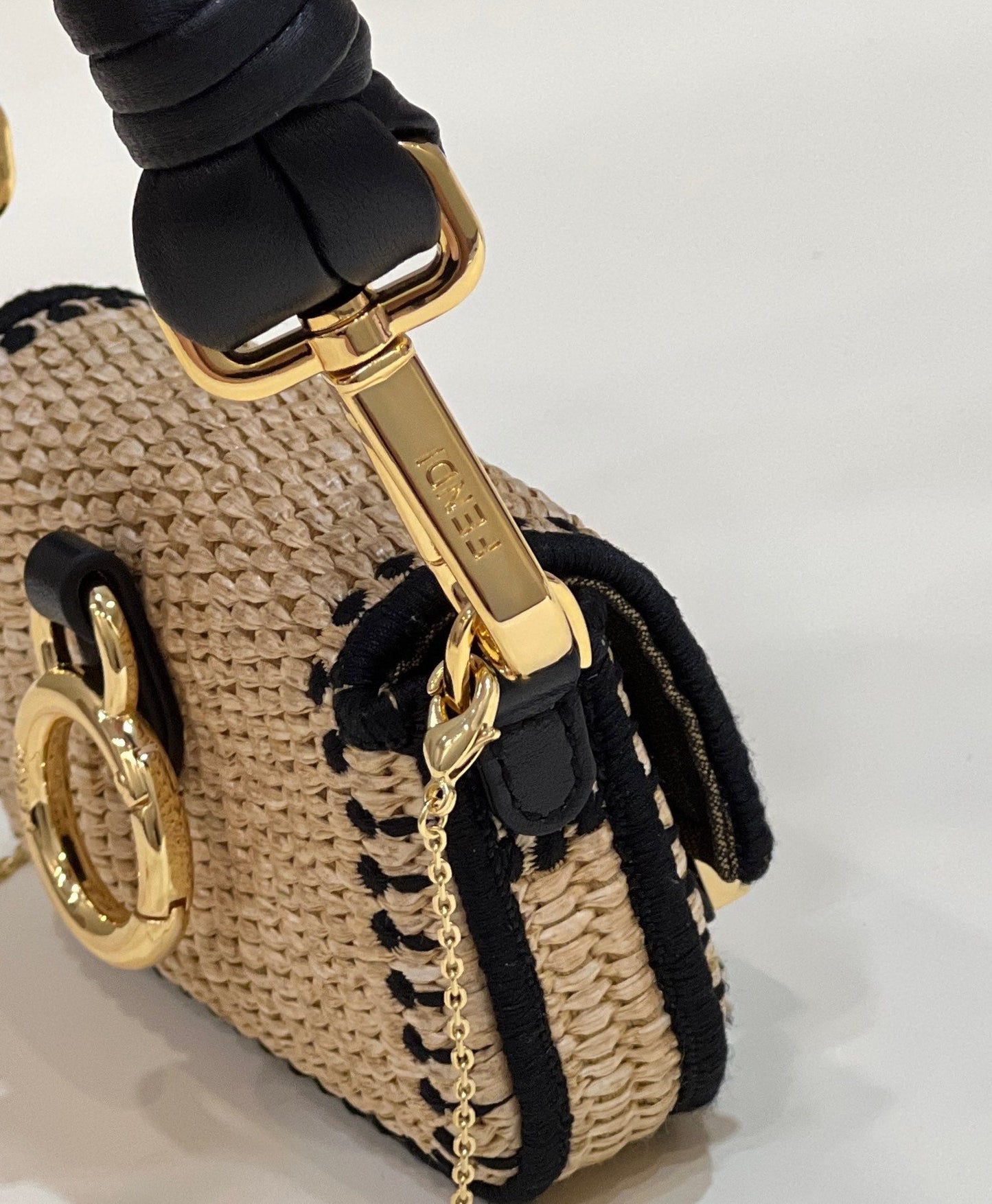 FENDI NANO BAGUETTE 11 BAG IN BEIGE MIX BLACK RAFFIA WITH STRAP GOLD HARDWARE mysite