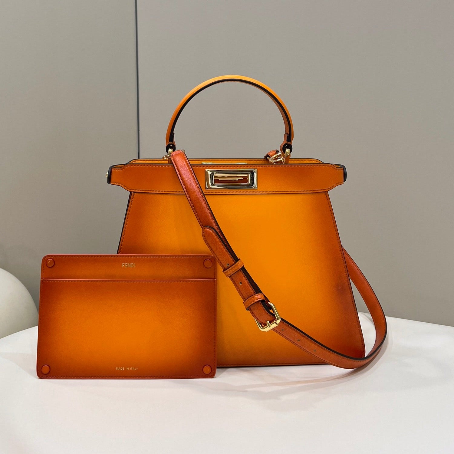 PEEKABOO ISEEU 33 IN ORANGE OMBRE SMOOTH CALFSKIN GOLD HARDWARE mysite
