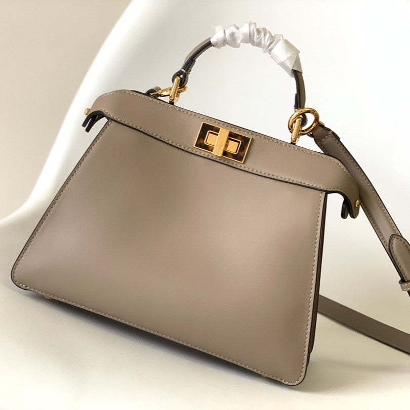 Peekaboo ISeeU Small 27cm Bag light brown lambskin gold hardware mysite