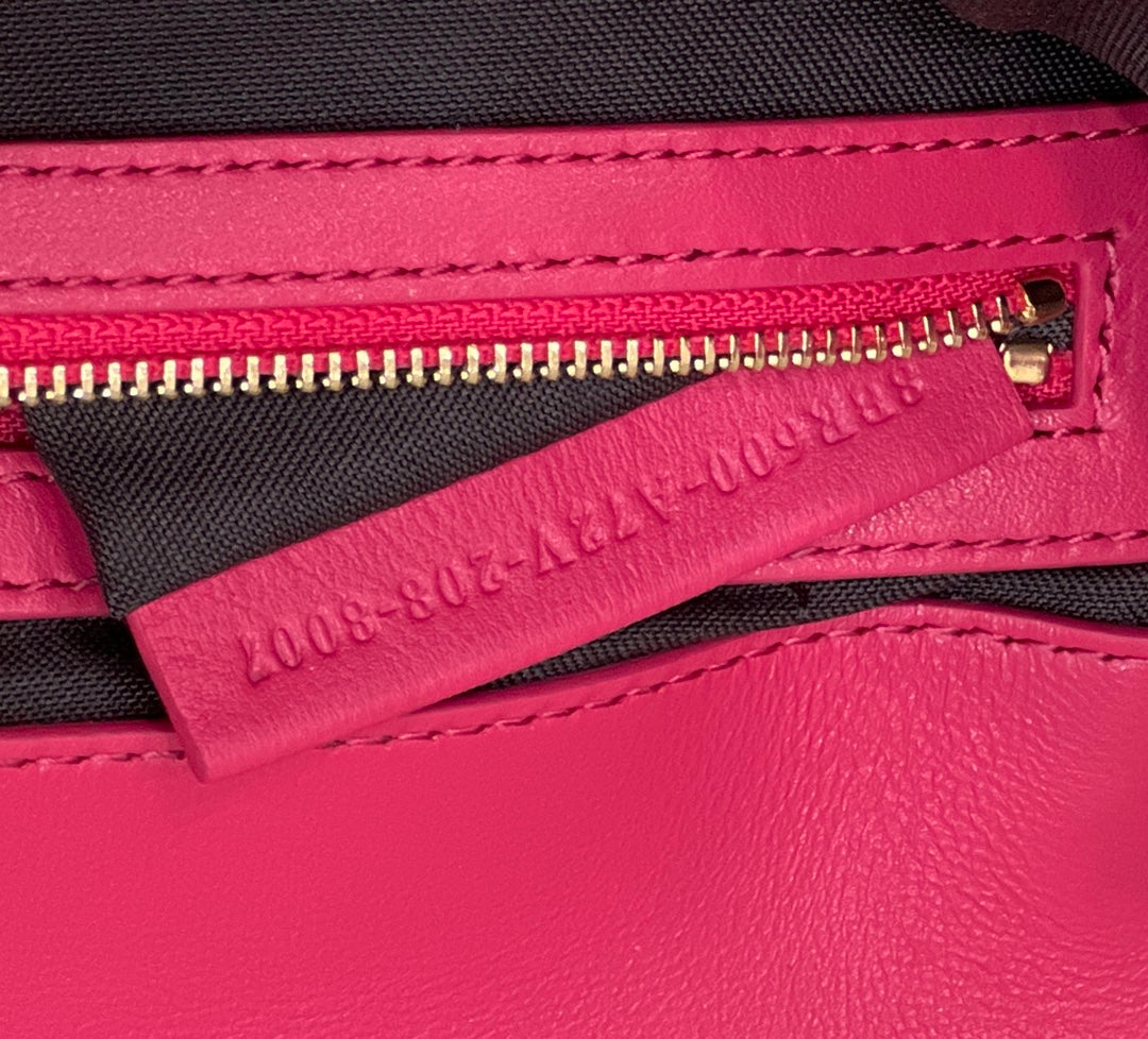BAGUETTE WITH FF MOTIF 27 IN CERISH PINK SOFT LAMBSKIN GOLD HARDWARE mysite