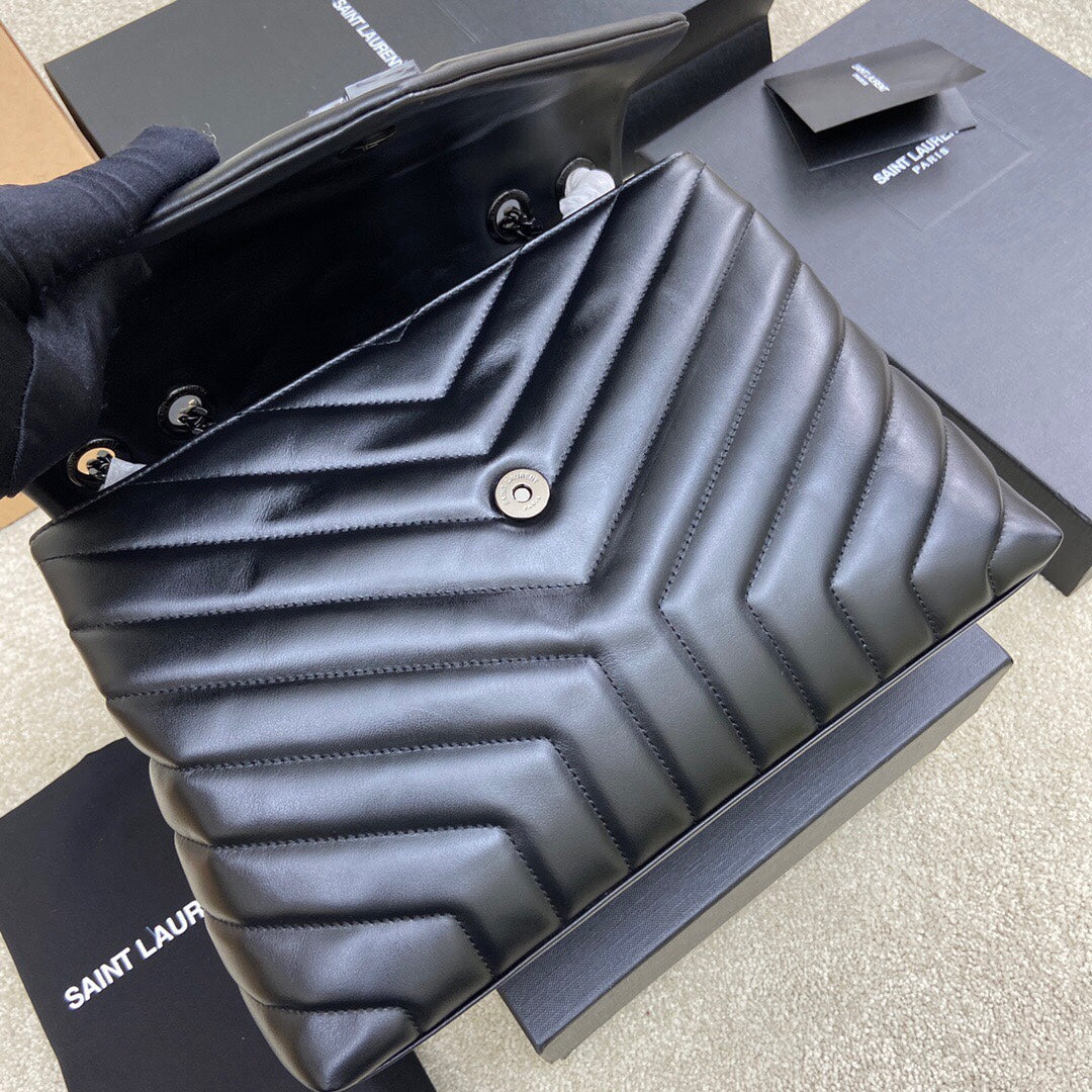 LOULOU MEDIUM 32 ALL BLACK QUILTED LEATHER mysite
