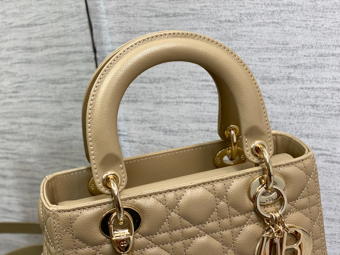 medium lady 24 ecru calfskin ghw mysite