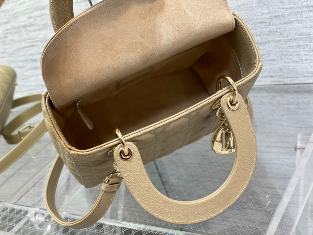 medium lady 24 ecru calfskin ghw mysite