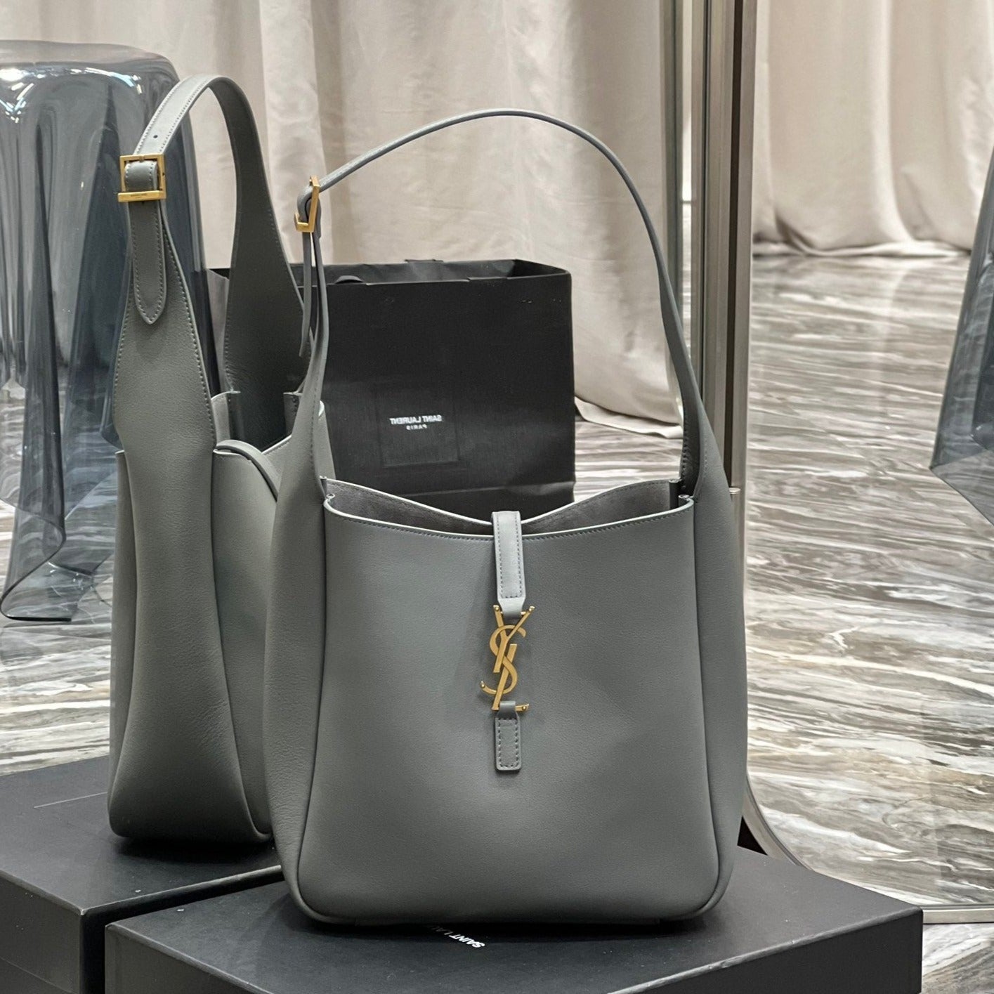 le 5a7 small 23 rock gray calfskin mysite