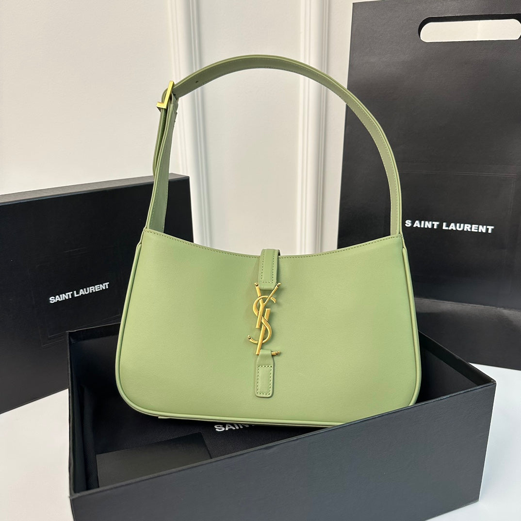 Le 5 a 7 24 Light Green Lambskin Ghw mysite