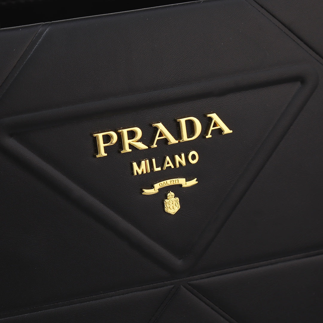 PRA LARGE 39 TOTE IN BLACK CALFSKIN GOLD HARDWARE mysite