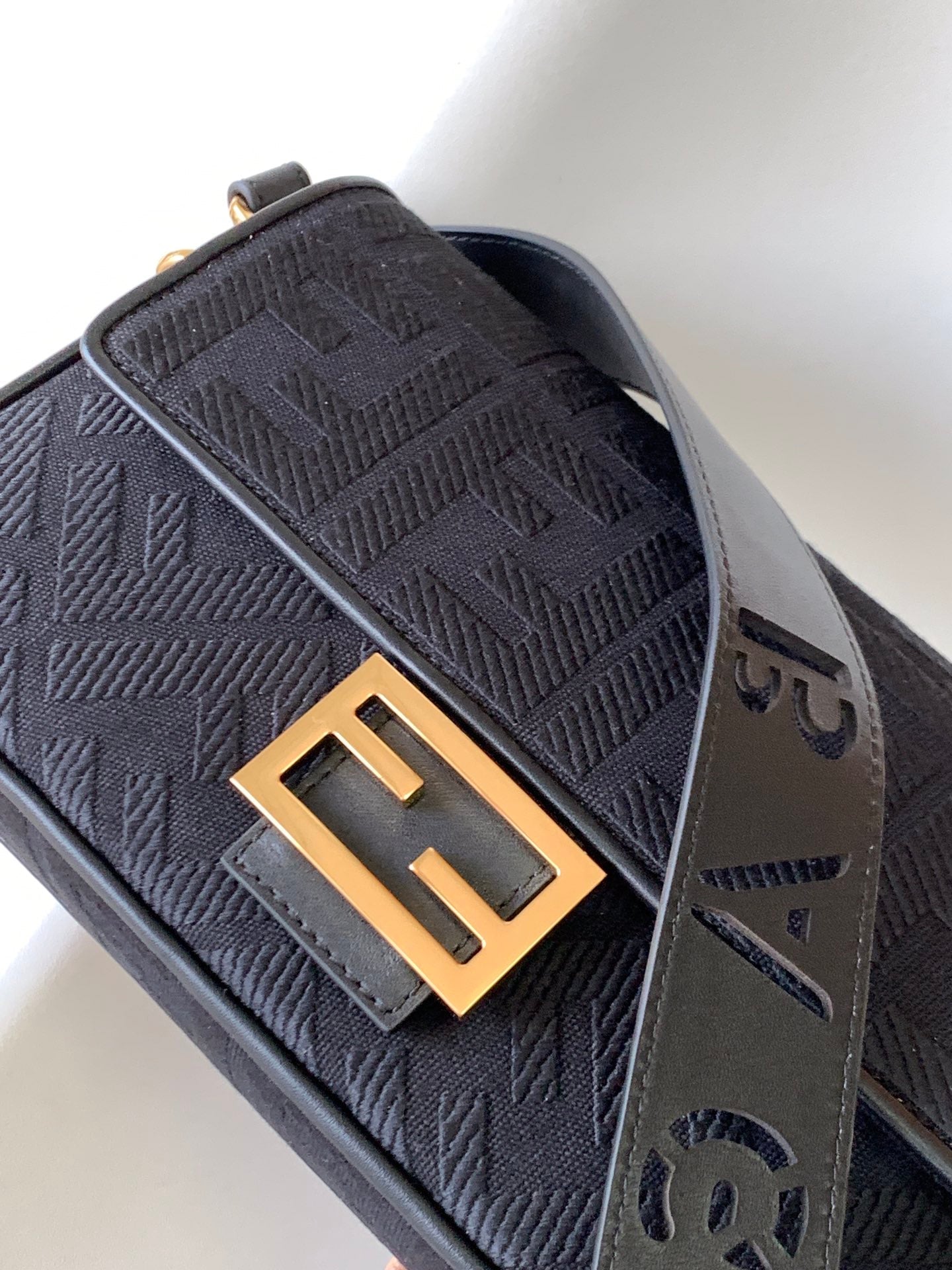 Fend Baguette Black Canvas Bag 27 with FF Embroidery Ghw mysite