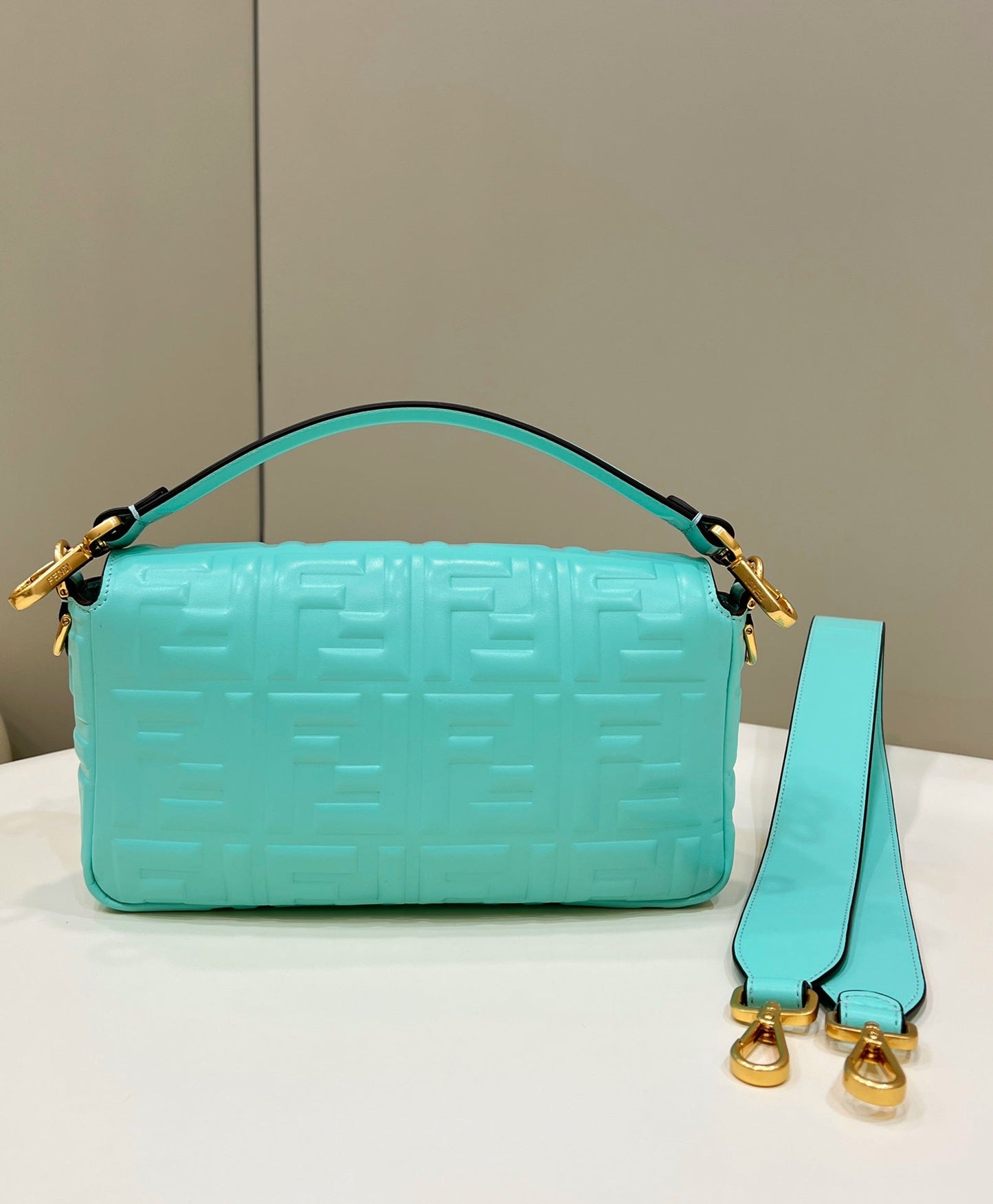 Baguette 27cm Tiffany Blue Lambskin Gold Hardware mysite