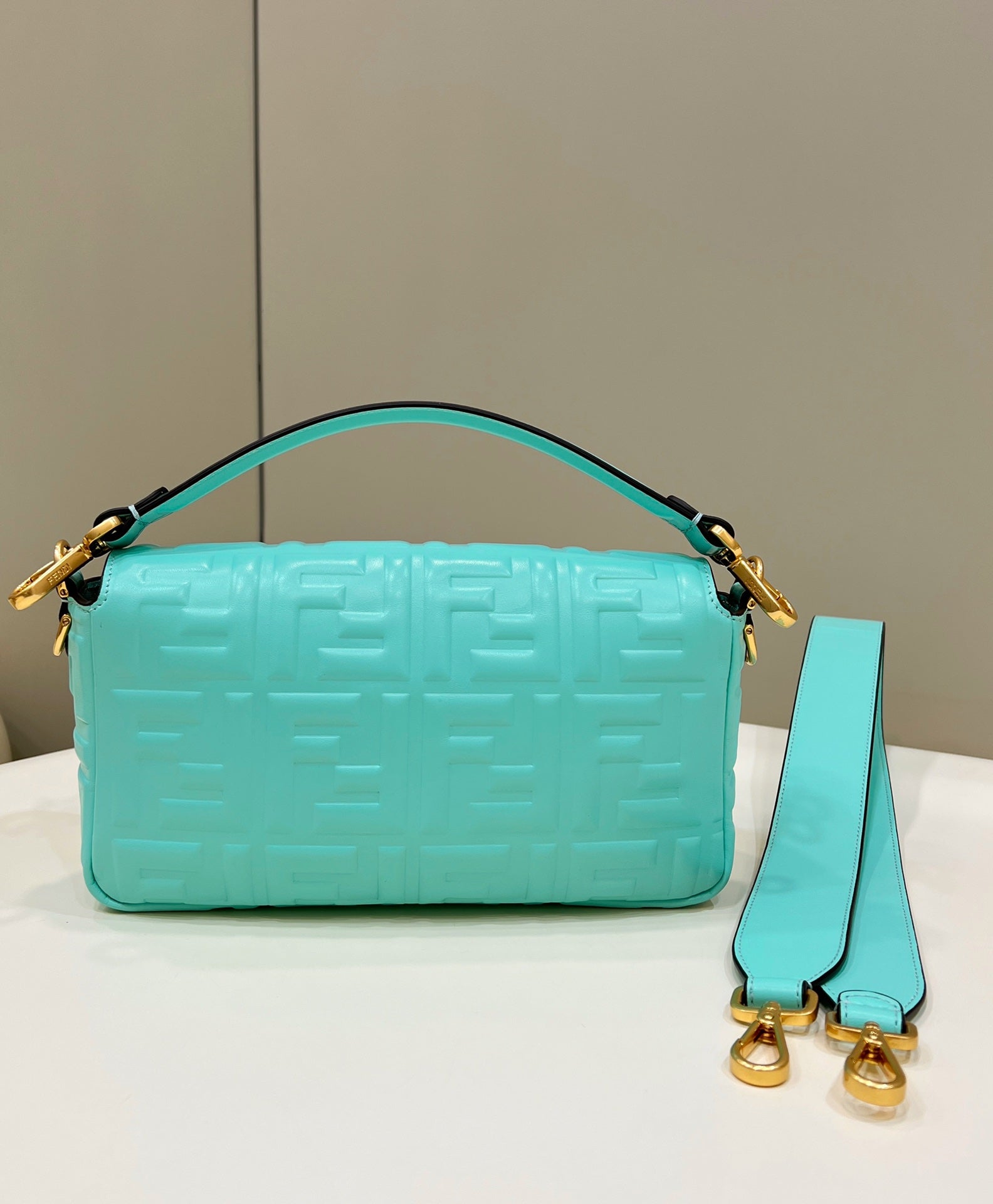 Baguette 27cm Tiffany Blue Lambskin Gold Hardware mysite