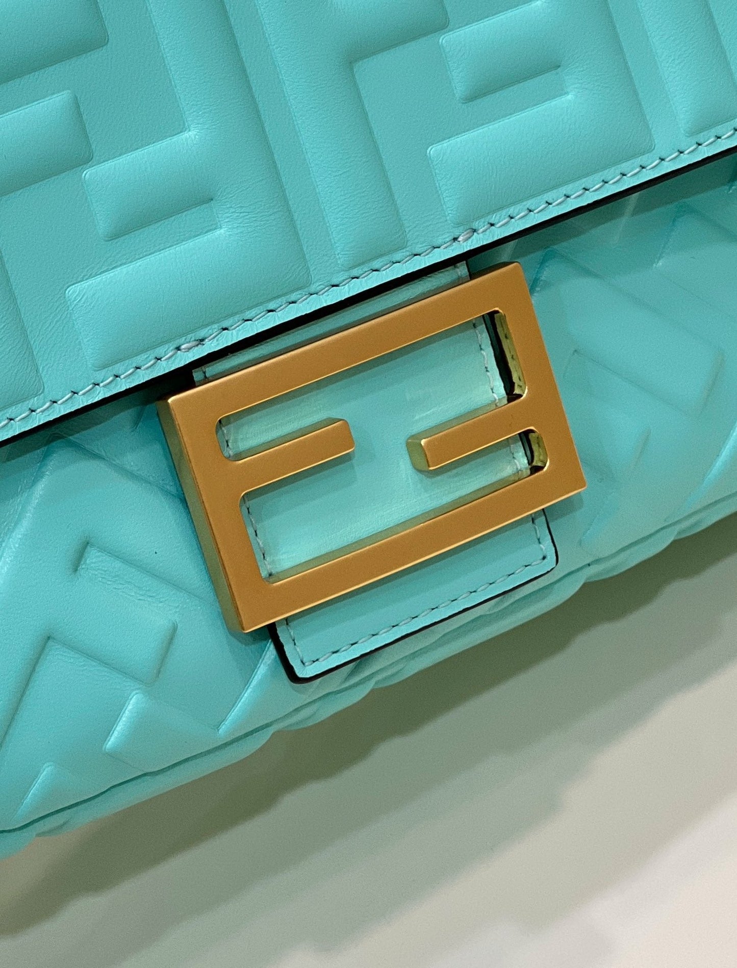 BAGUETTE WITH FF MOTIF 27 IN TURQUOISE SOFT LAMBSKIN GOLD HARDWARE mysite