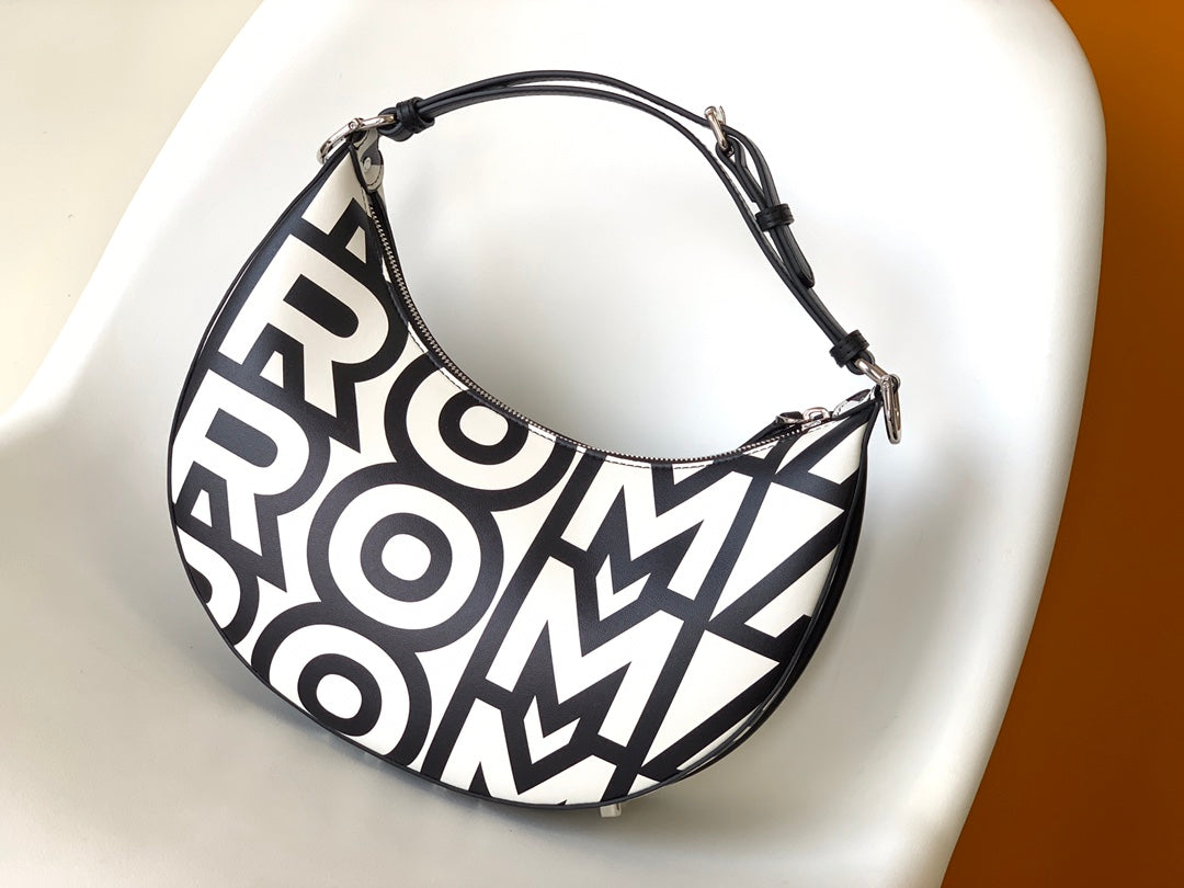 FENDIGRAPHY SMALL 29 IN WHITE MIX BLACK SMOOTH CALFSKIN SILVER HARDWARE mysite