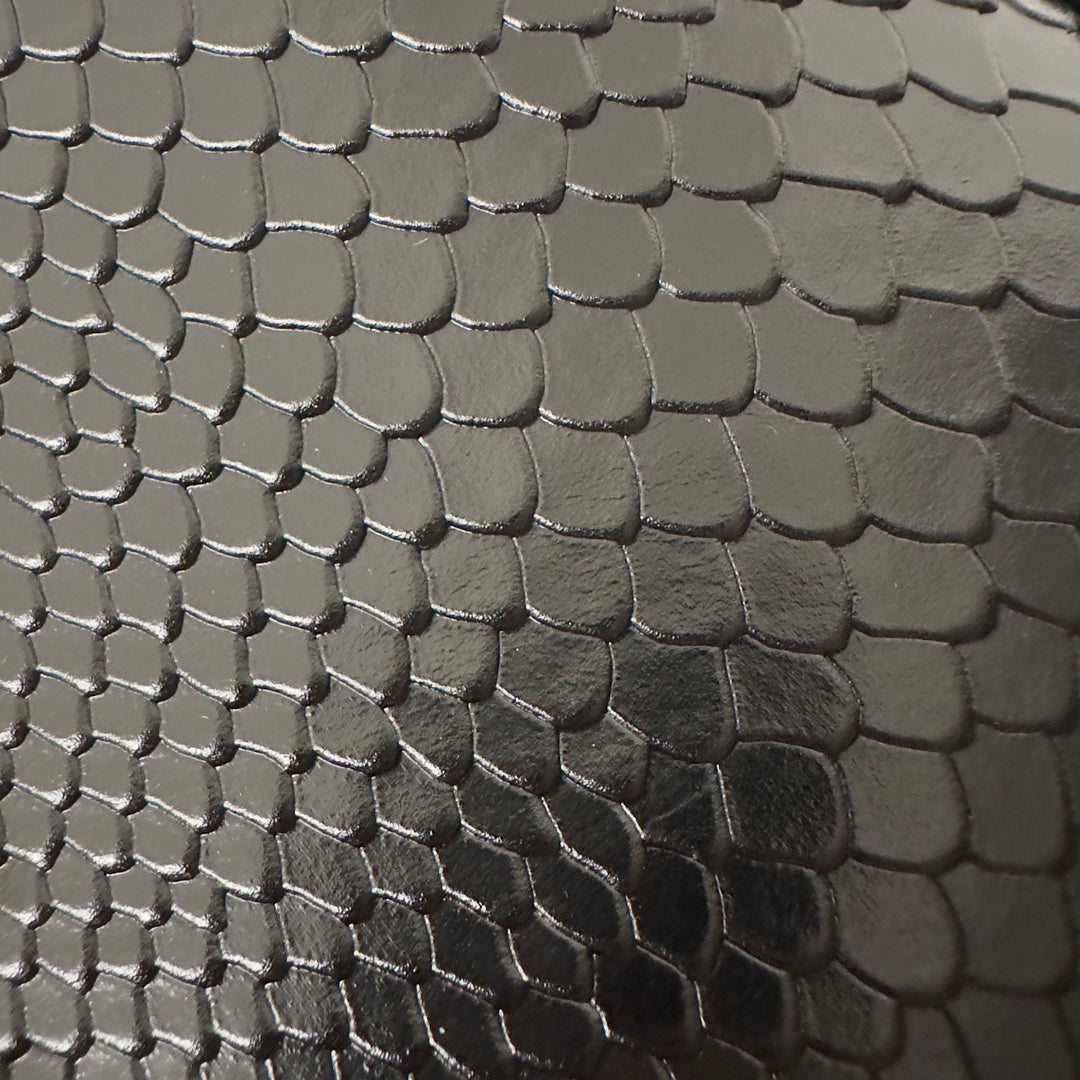 Le 5 a 7 24 Snake Black Lambskin Ghw mysite