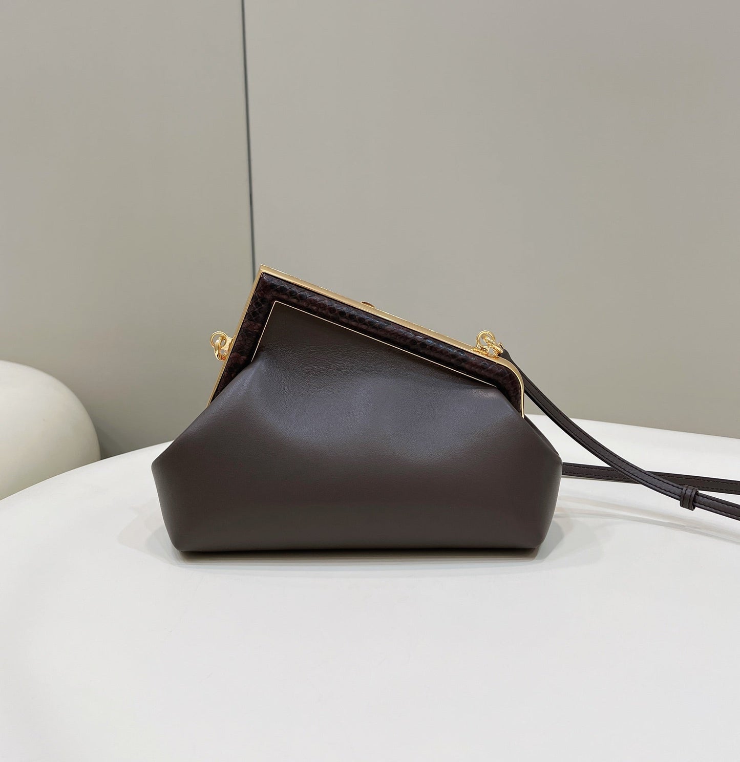FENDI FIRST MEDIUM 26 BAG IN CHOCOLATE BROWN CALFSKIN WITH GOLD HARDWARE mysite
