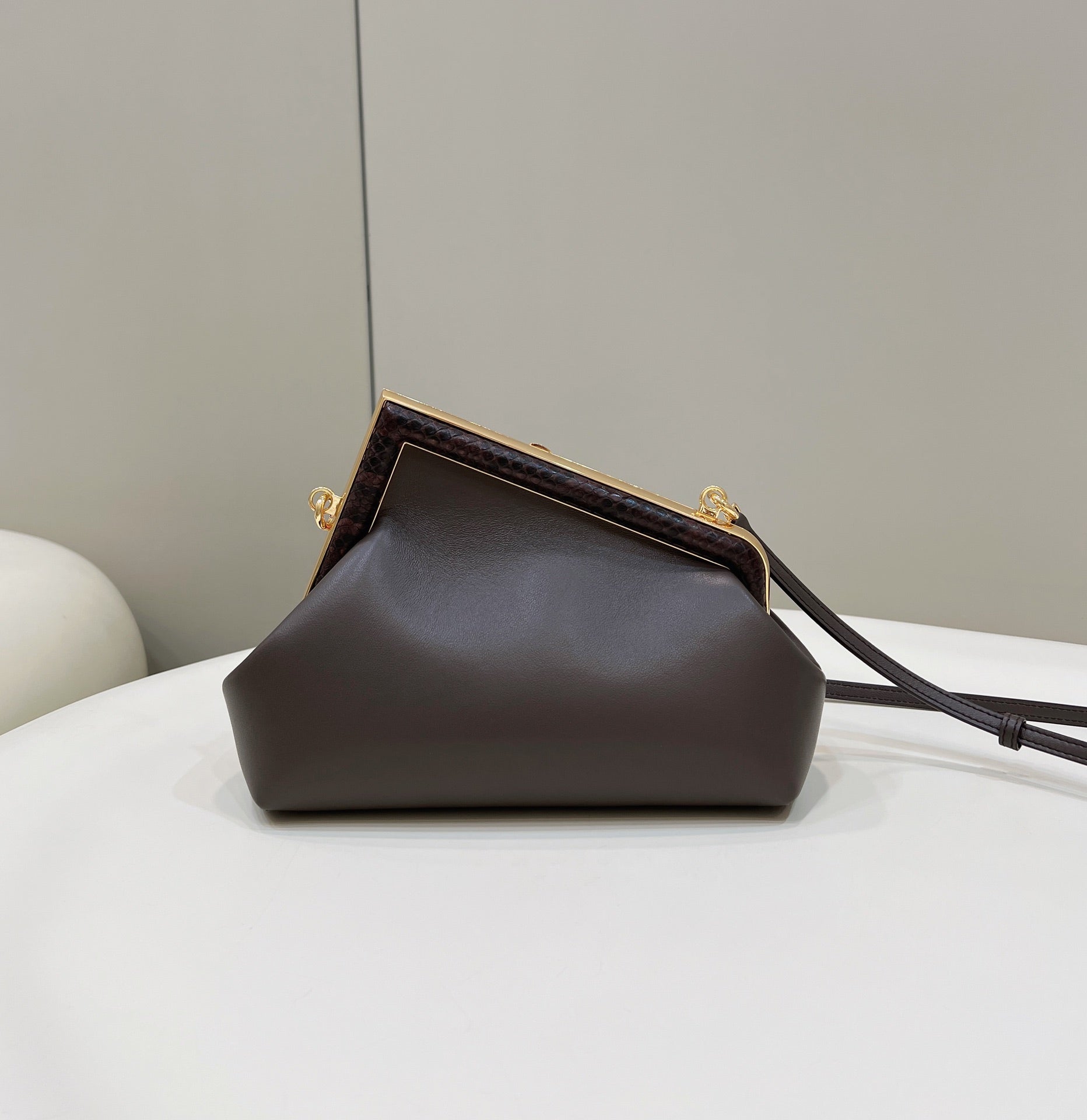 FENDI FIRST MEDIUM 26 BAG IN CHOCOLATE BROWN CALFSKIN WITH GOLD HARDWARE mysite