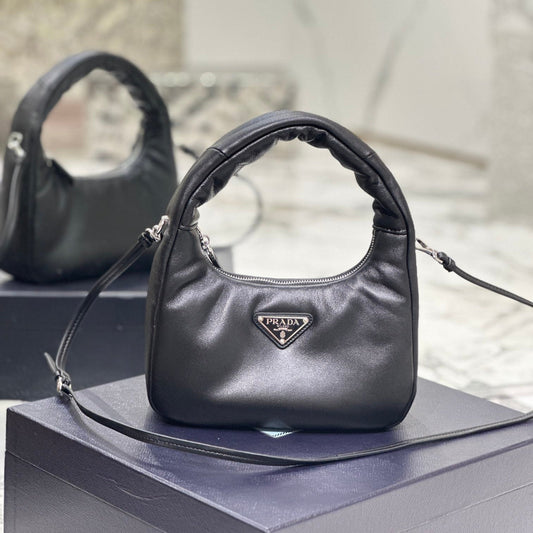 HOBO BAG 21 IN BLACK SOFT LAMBSKIN mysite