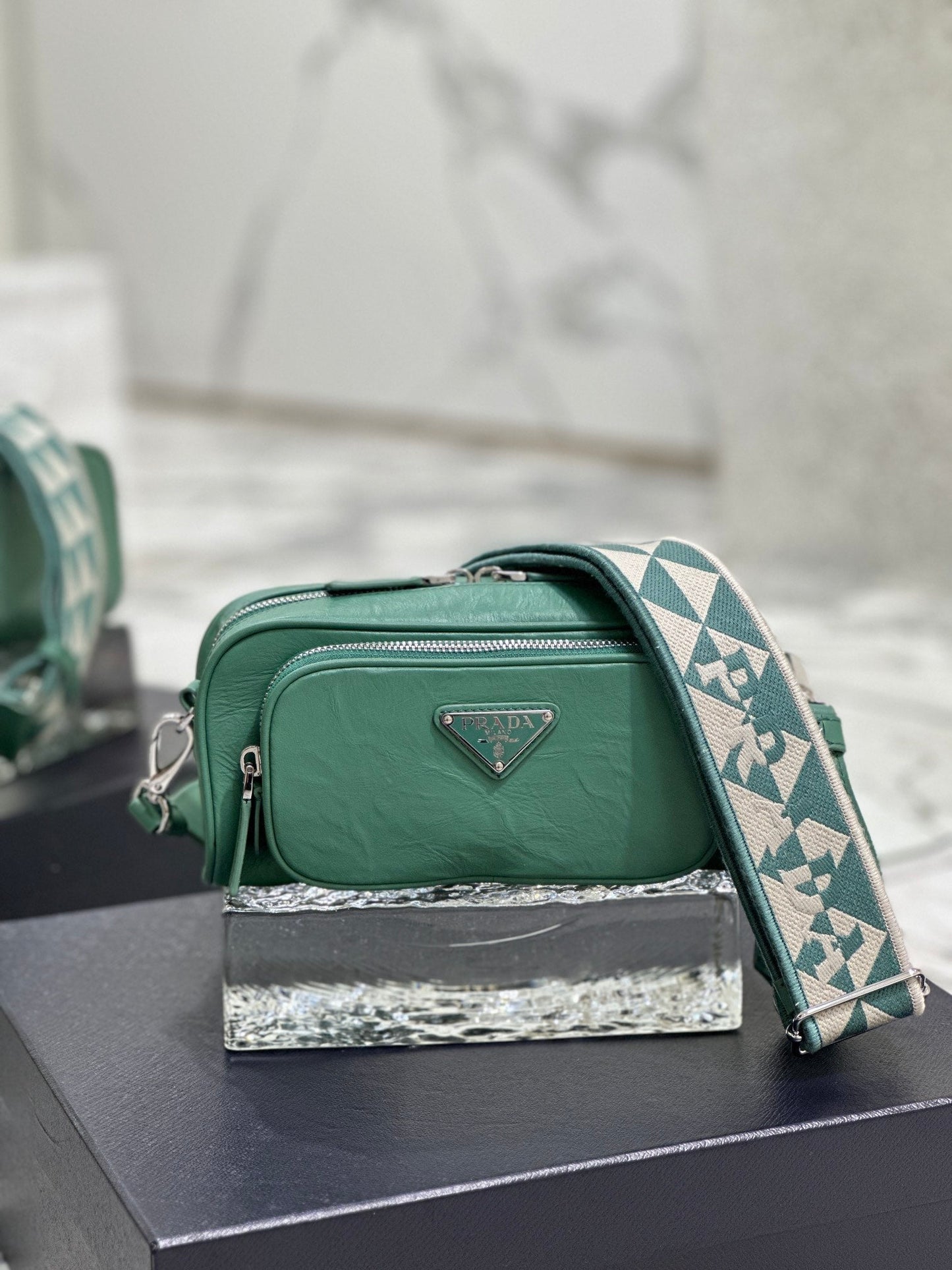 CAMERA BAG 23 IN CASTLETON GREEN WRINKLED LAMBSKIN mysite