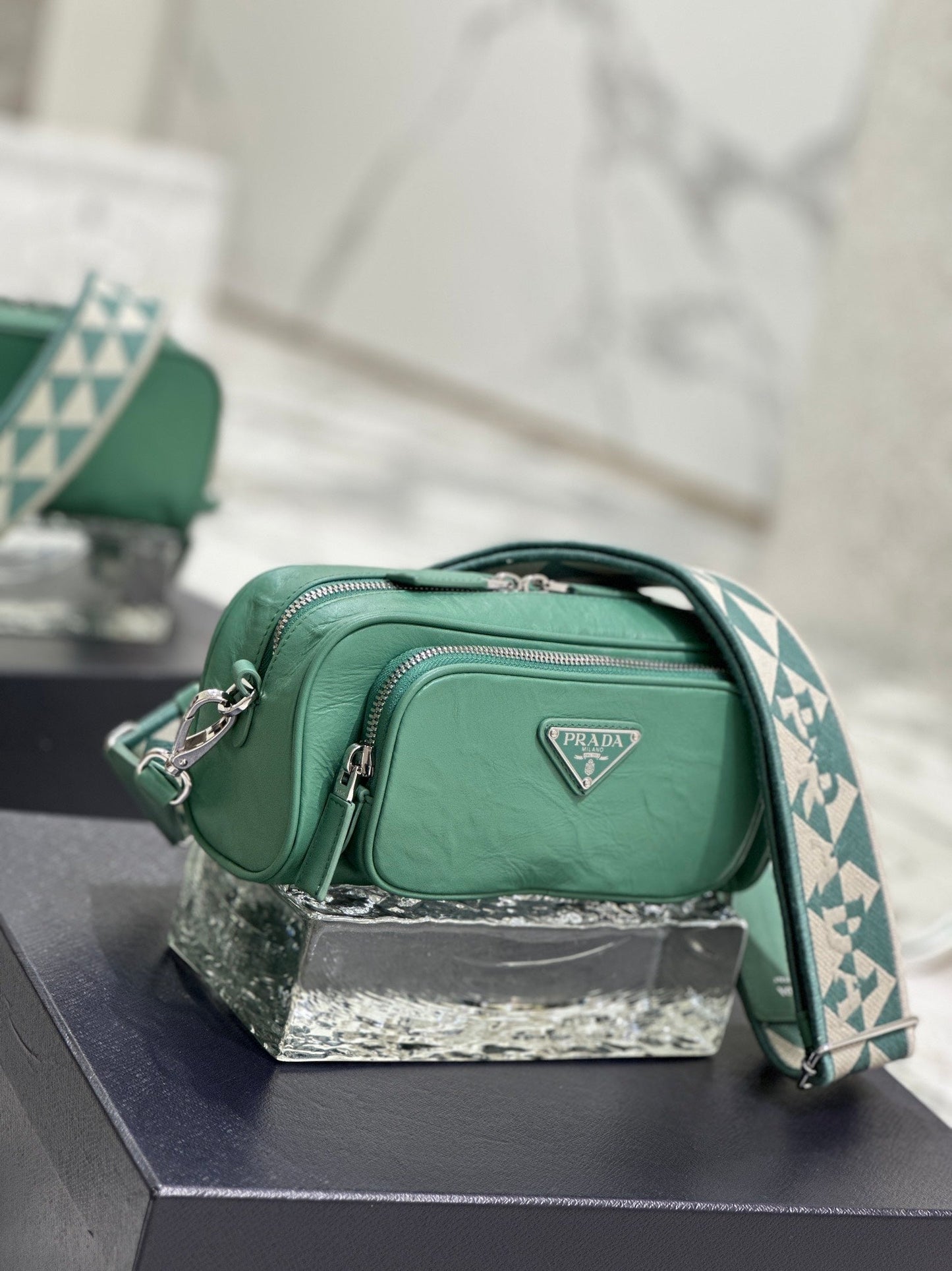 CAMERA BAG 23 IN CASTLETON GREEN WRINKLED LAMBSKIN mysite