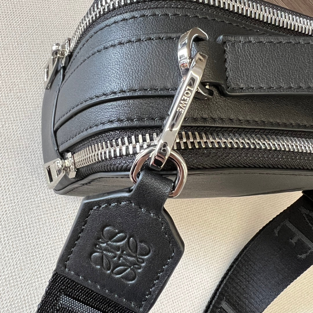 Loew Mini Camera Black Leather Cross Body Bag mysite
