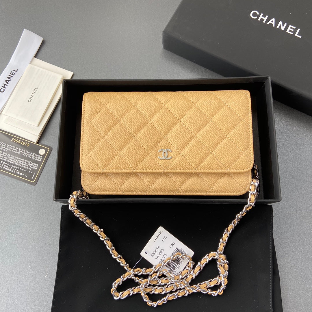 CC Woc 20cm Yellow Grained Calfskin Silver Hardware mysite