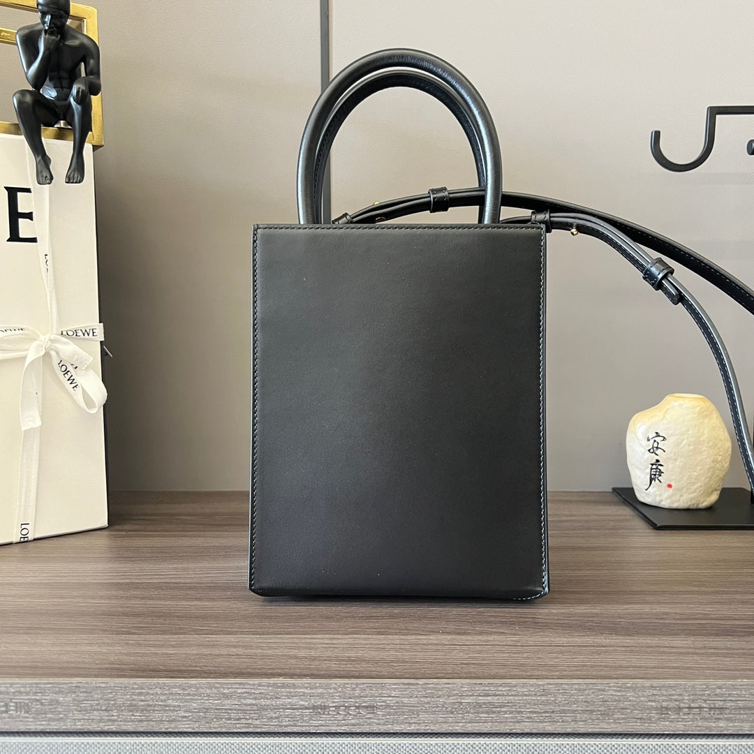 STANDARD A5 TOTE BAG IN BLACK CALFSKIN mysite