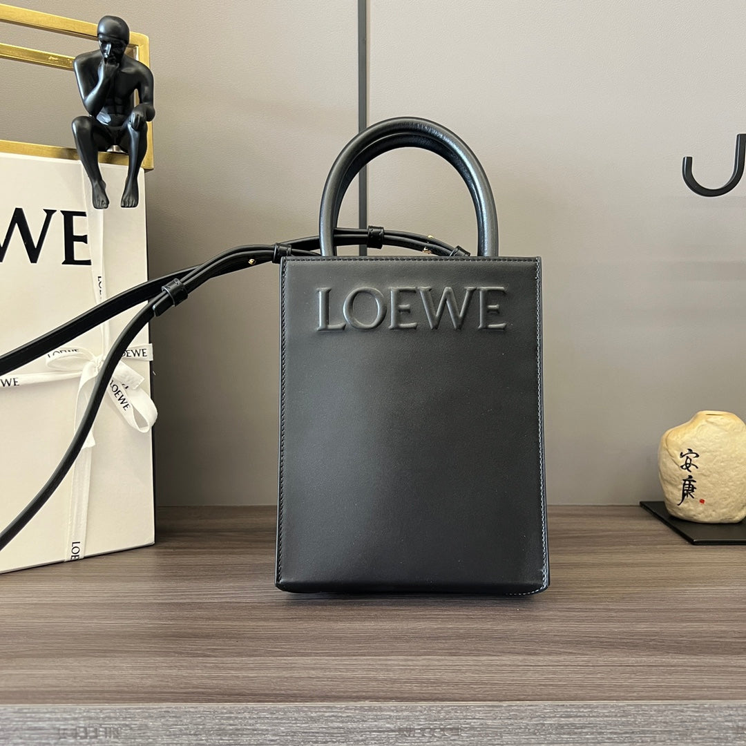 STANDARD A5 TOTE BAG IN BLACK CALFSKIN mysite