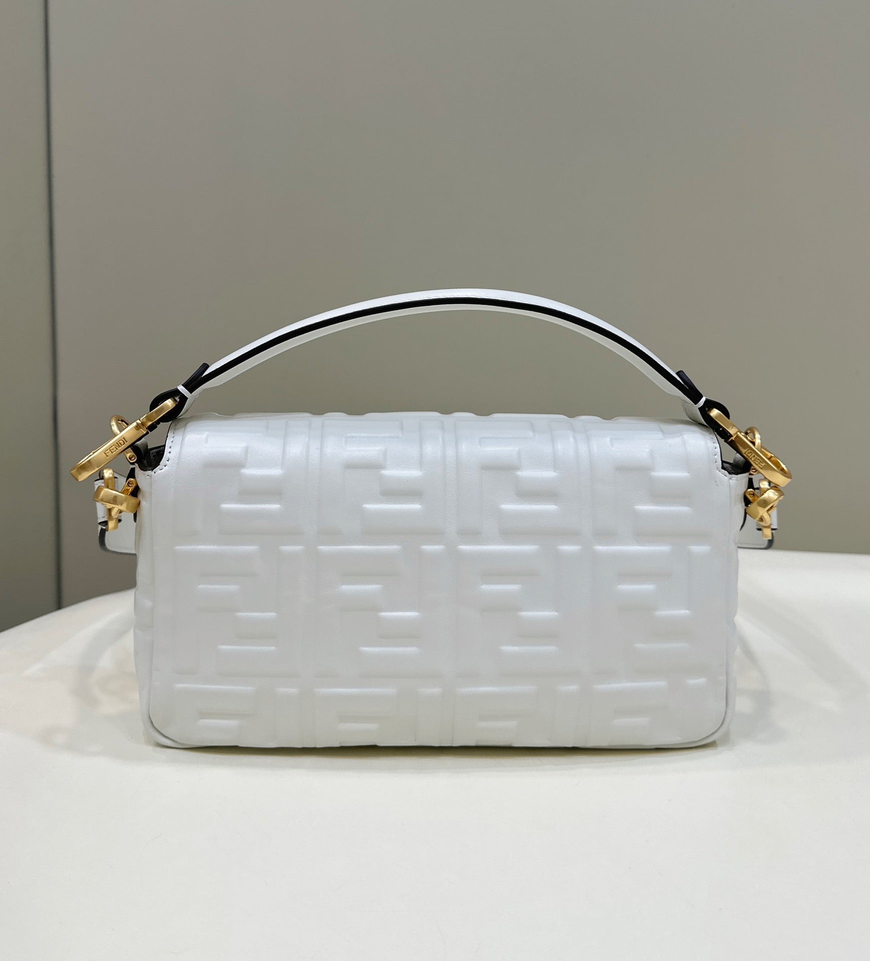Baguette 27cm Grey Lambskin Gold Hardware mysite