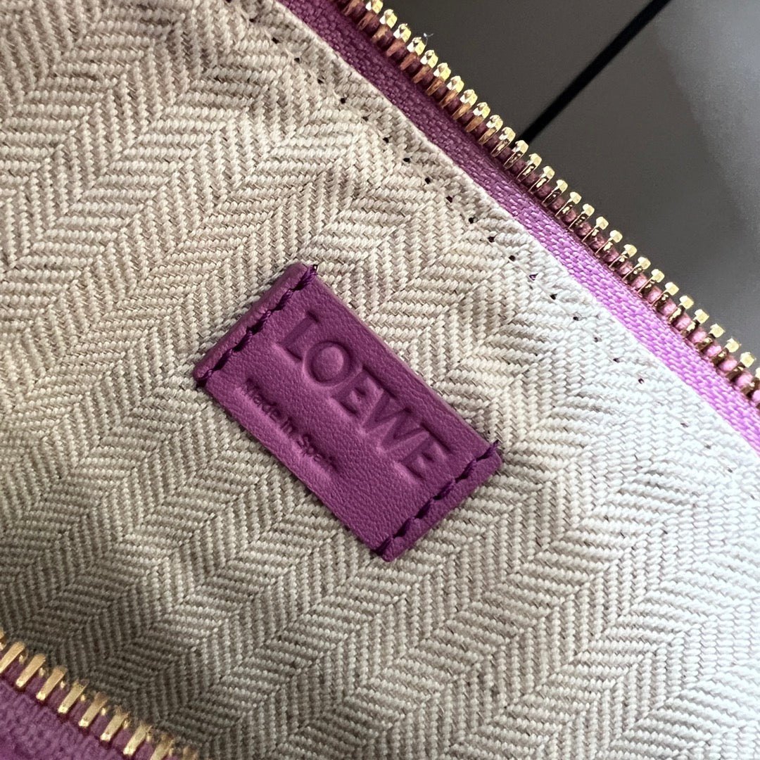 LOE LUNA HOBO 28 BAG IN HOT PINK CALFSKIN mysite